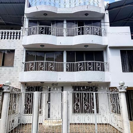 Hospedaje Casa Aurora Cali Luaran gambar