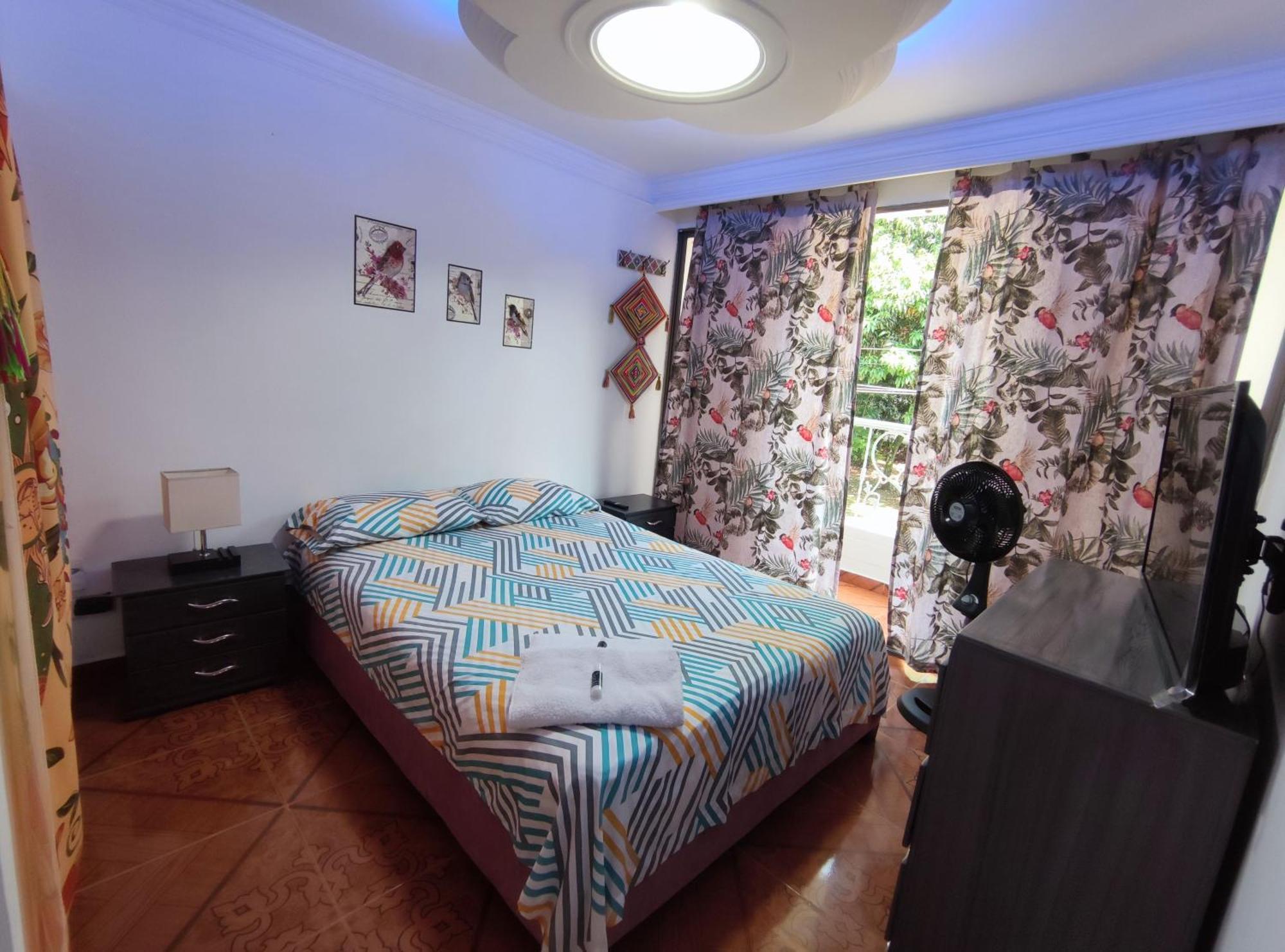 Hospedaje Casa Aurora Cali Luaran gambar