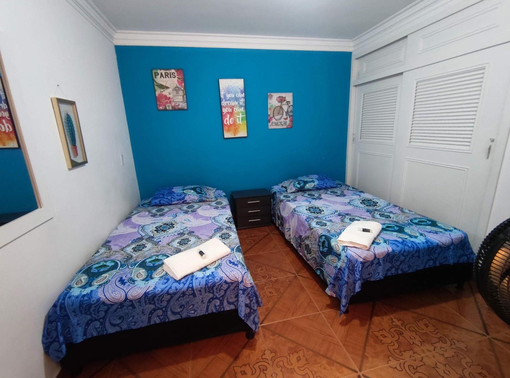 Hospedaje Casa Aurora Cali Luaran gambar