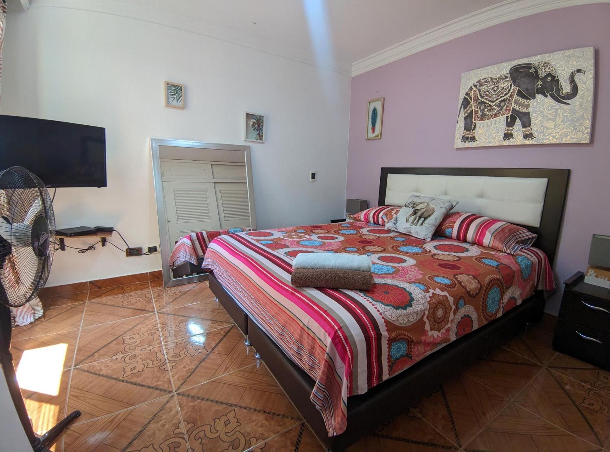 Hospedaje Casa Aurora Cali Luaran gambar